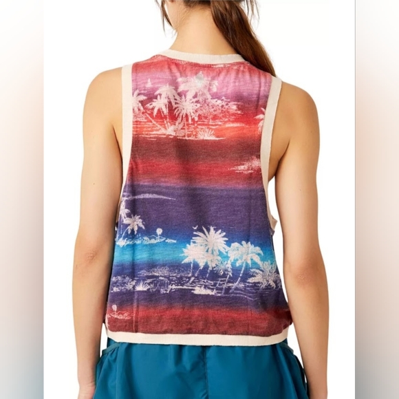 NWT🔥$48 Free People Movement Lightweight Tank Juniors Size XS - Picture 3 of 8